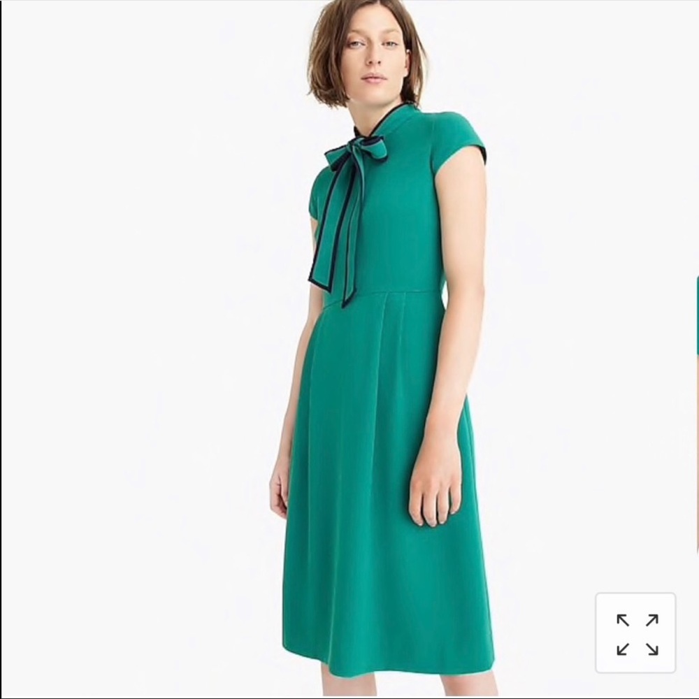 J crew crepe 365 dress tie neck 8 tall OFFER👗👗